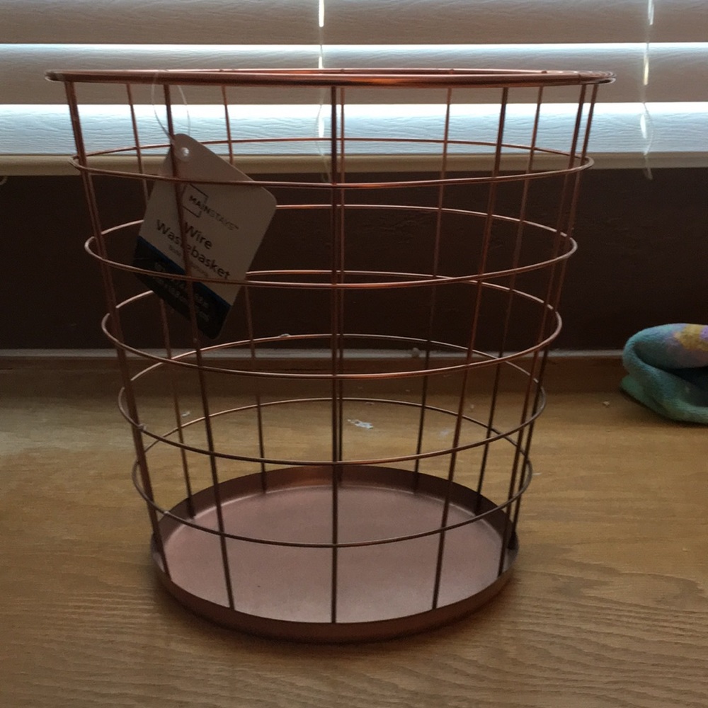 rose gold trashcan
